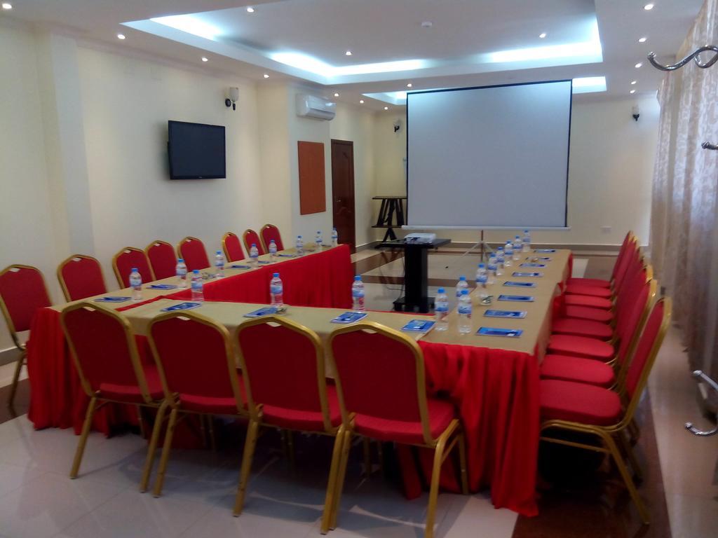 Great Seasons Hotel Kigali Extérieur photo