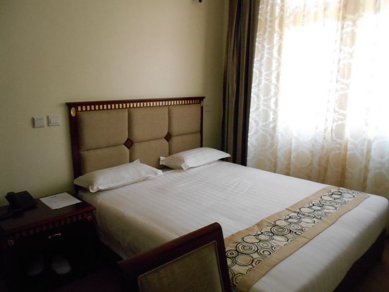Great Seasons Hotel Kigali Extérieur photo