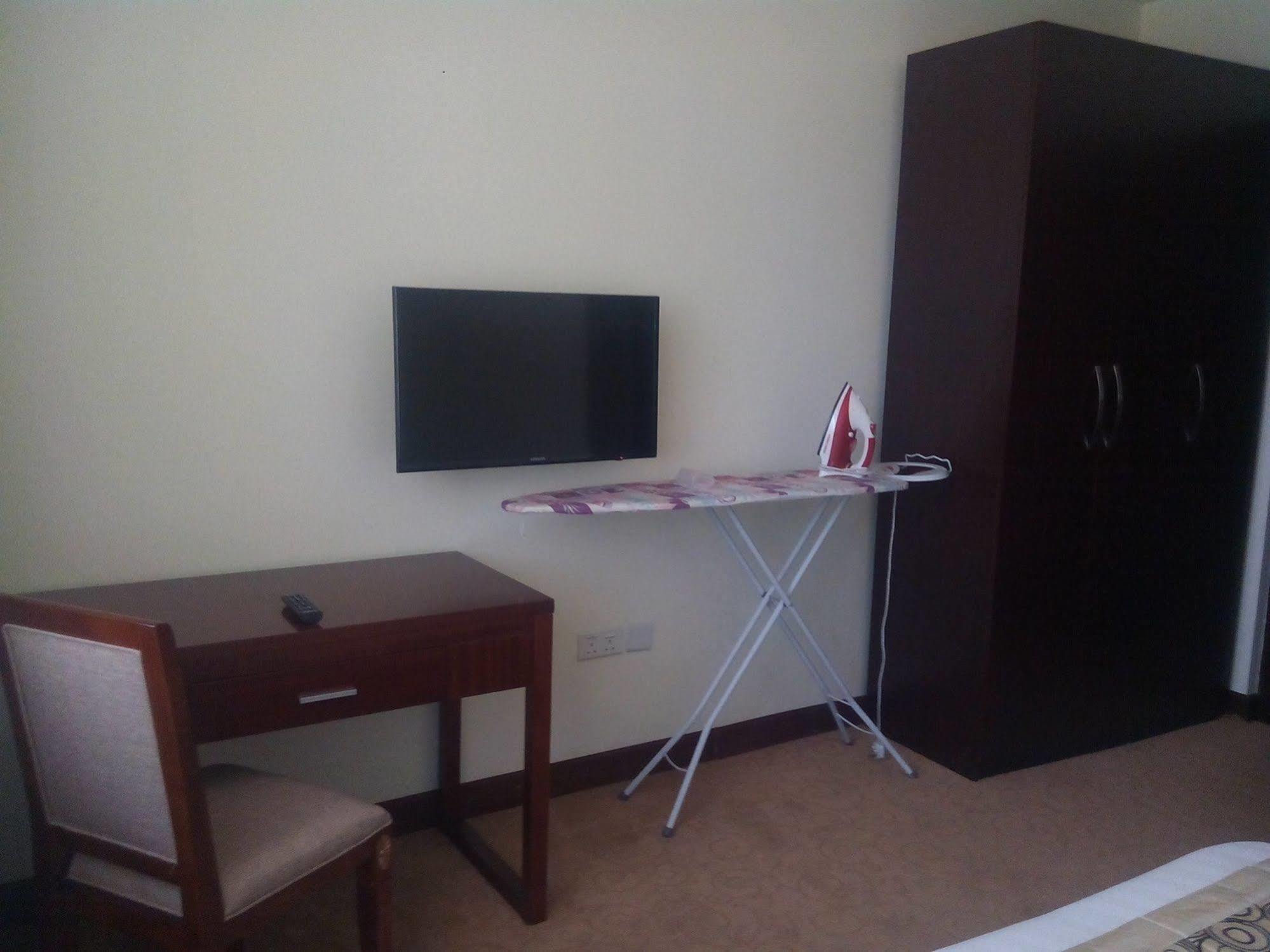 Great Seasons Hotel Kigali Extérieur photo