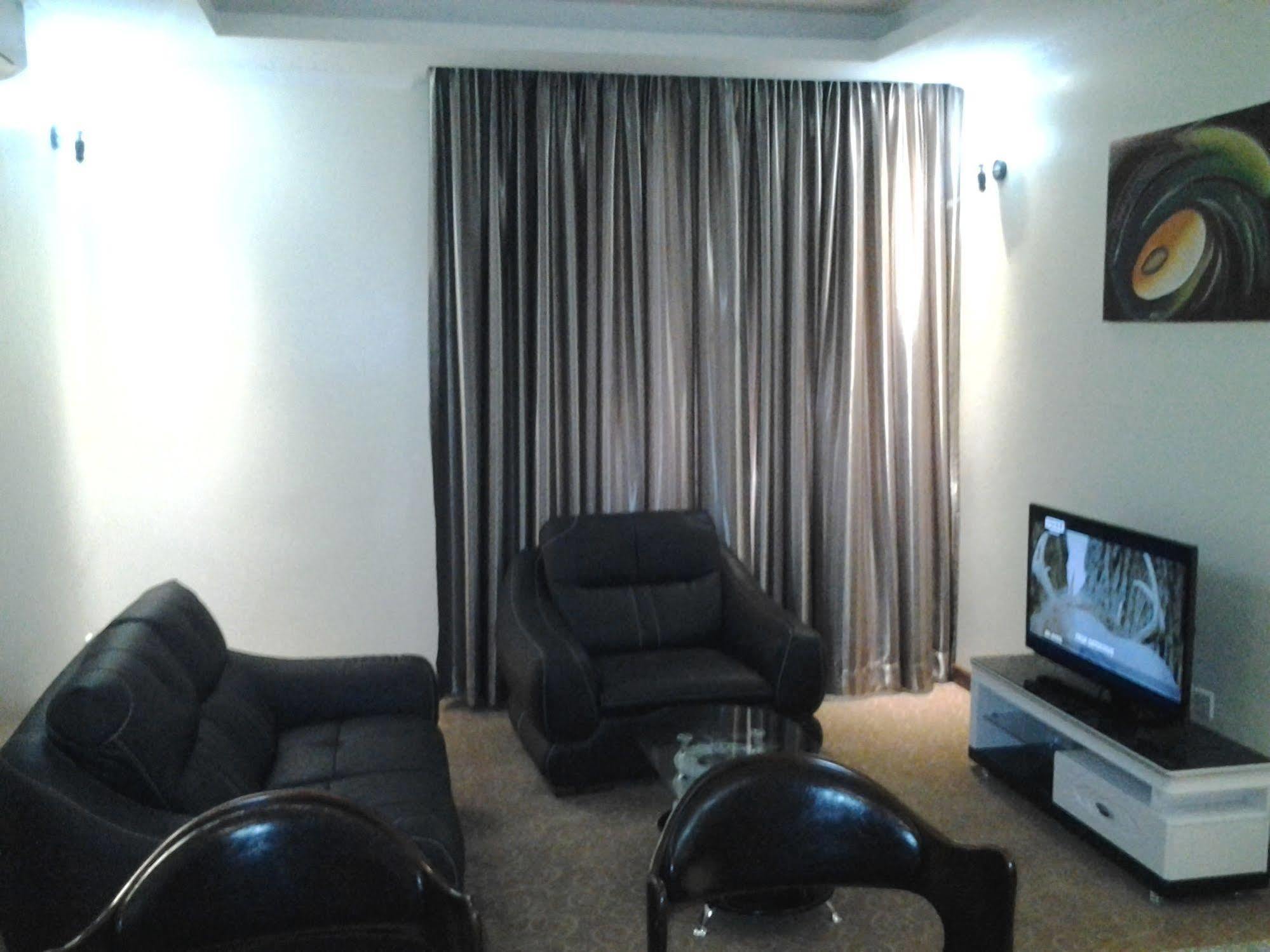 Great Seasons Hotel Kigali Extérieur photo