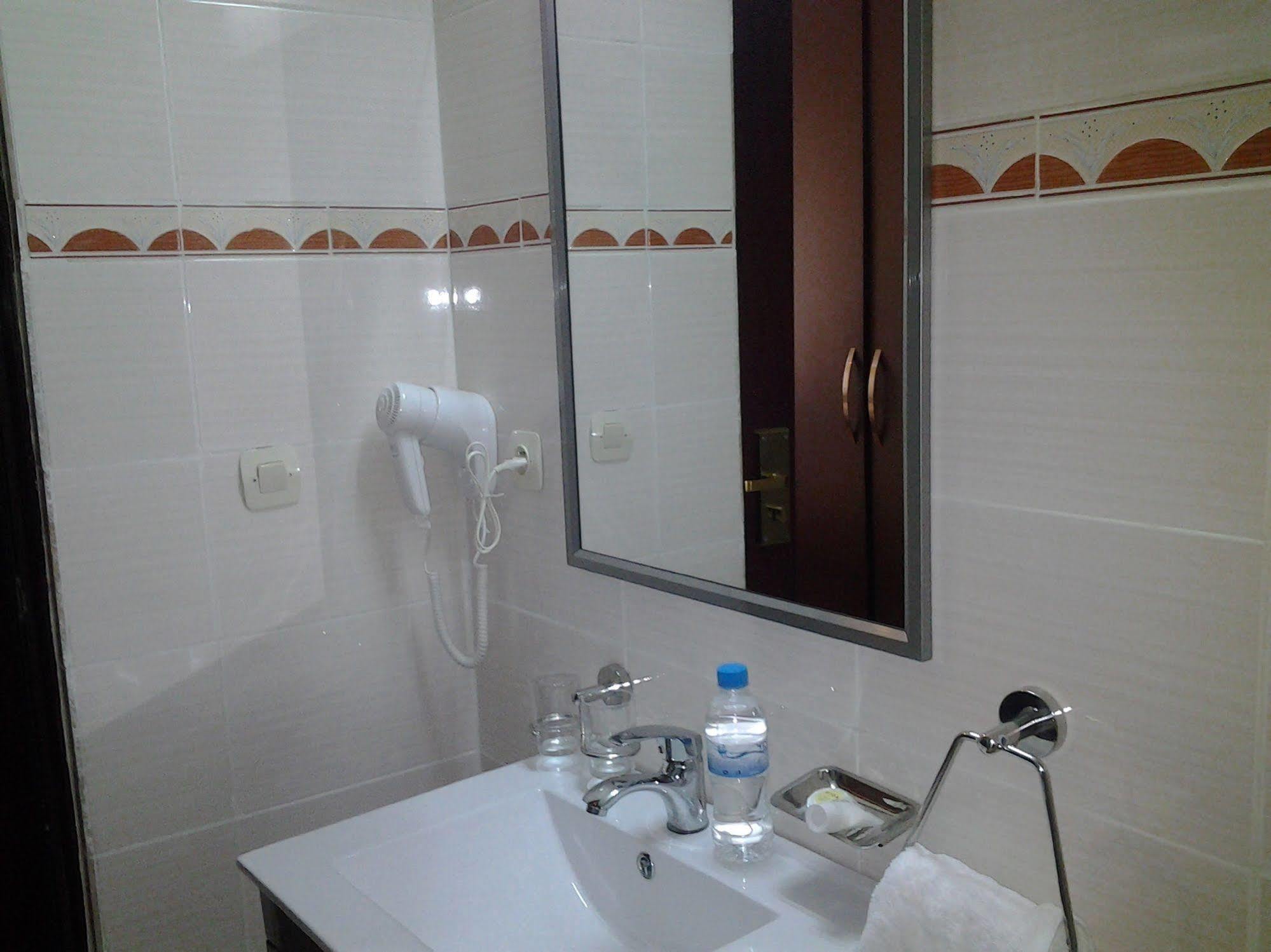 Great Seasons Hotel Kigali Extérieur photo